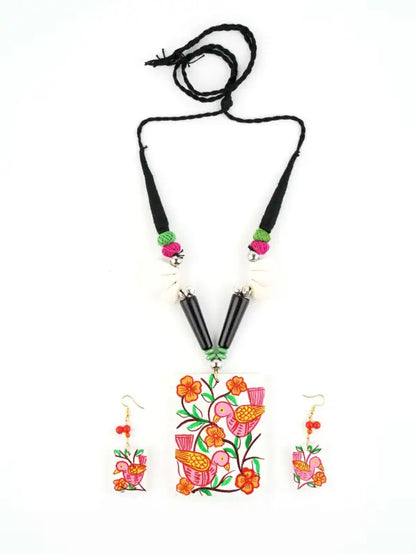 Flower Wooden Handmade Nacklace With Earrings