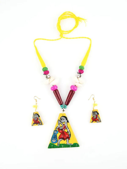 Girls Wooden Handmade Nacklace With Earrings