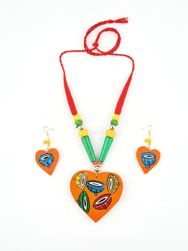 Heart Wooden Handmade Nacklace With Earrings