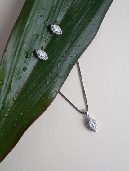 Silver White Drop Chain Pendant With Earrings