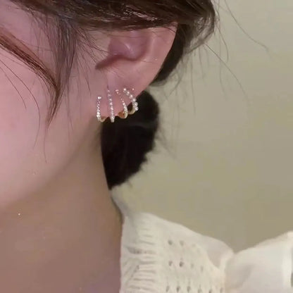 Minimalist Layer Claw Shaped Stud Earrings